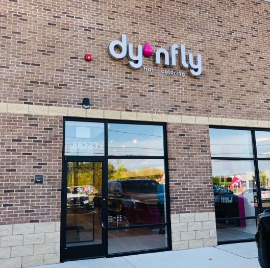 Showing Off @DYNFLY